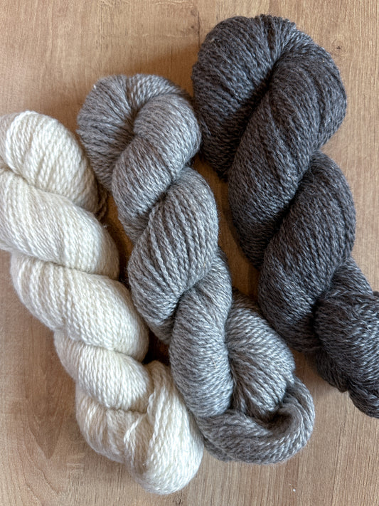 Romney/Gotland Worsted natural color